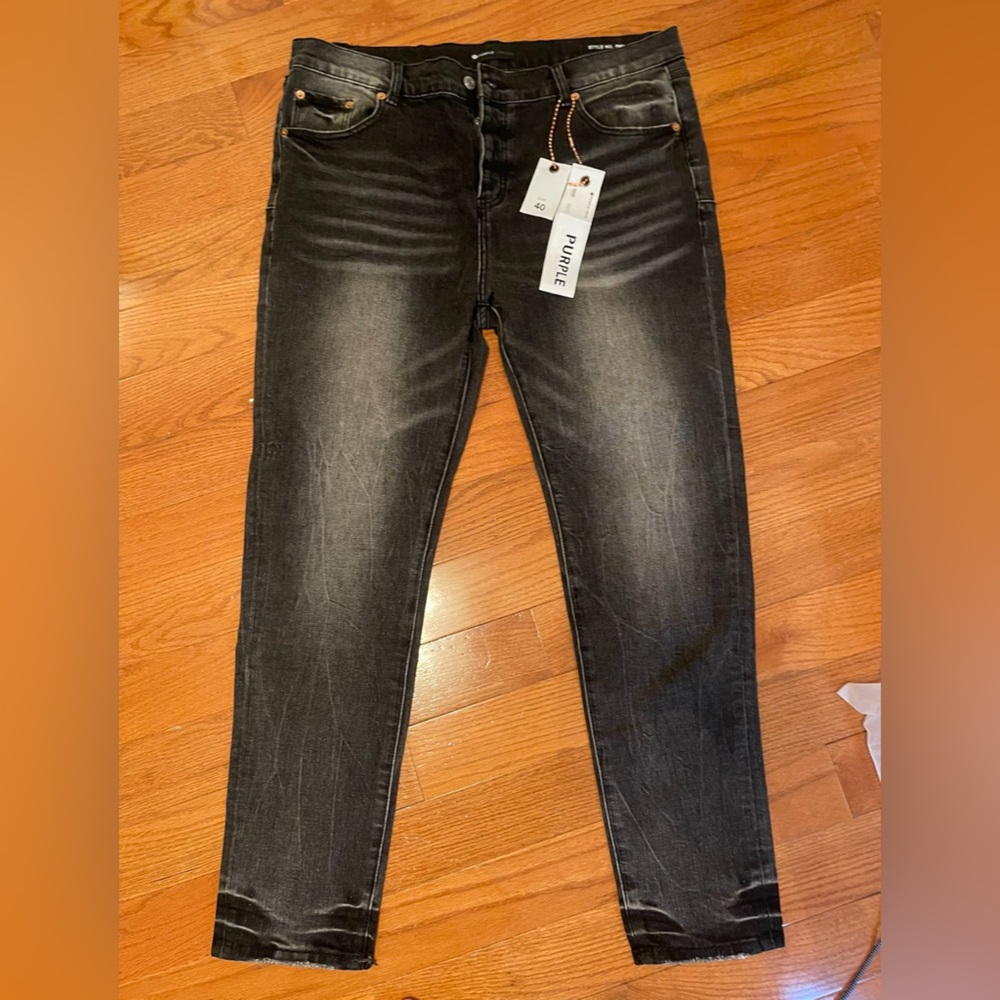 Purple jeans size 40 band new to big for me